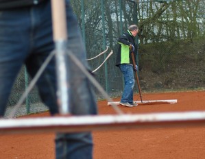 Gravel voorjaar onderhoud door Scheepers Sport